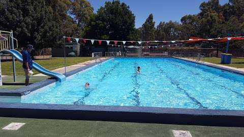 Photo: The Newstead & District Swimming Pool